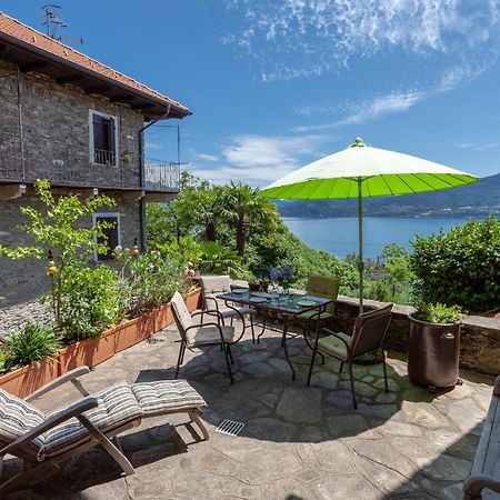 Casa Regalino Villa Oggebio Buitenkant foto