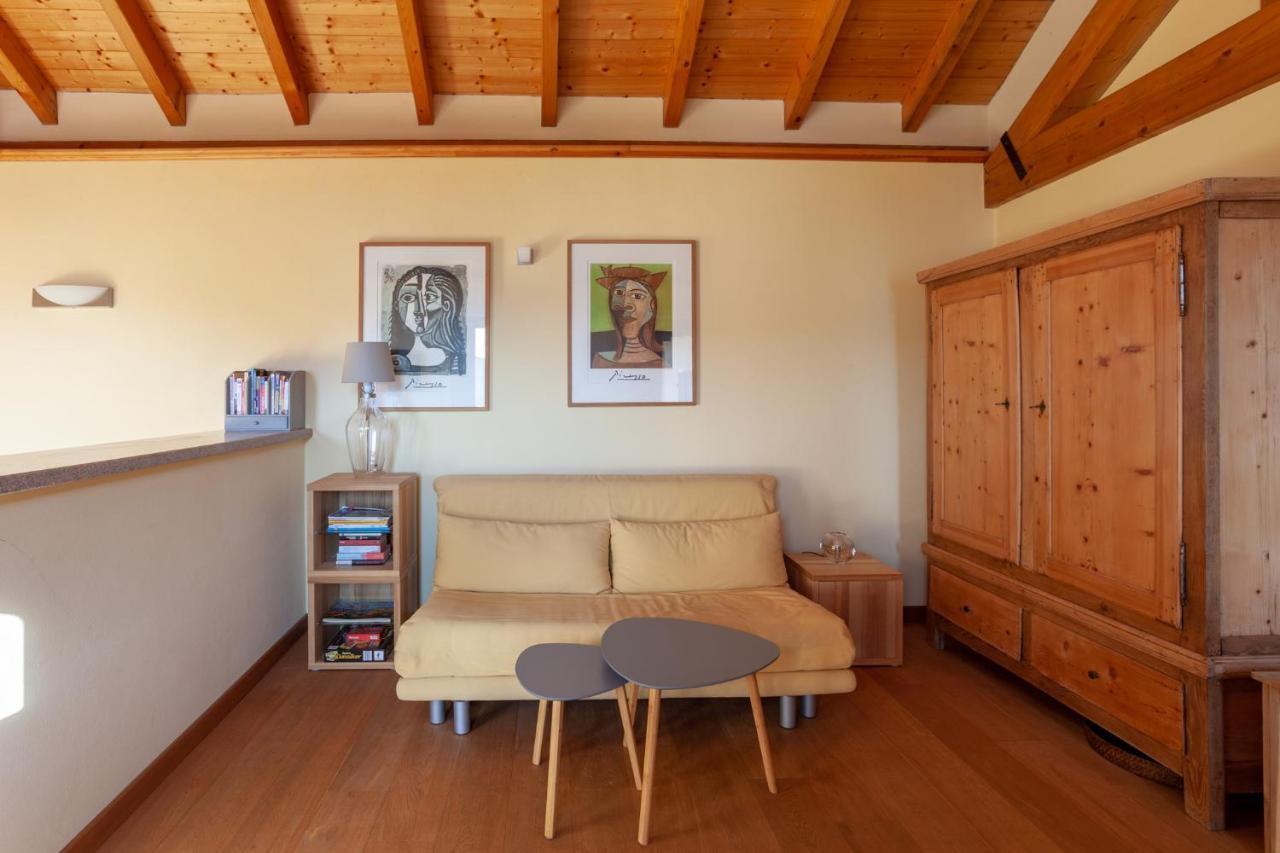 Casa Regalino Villa Oggebio Buitenkant foto