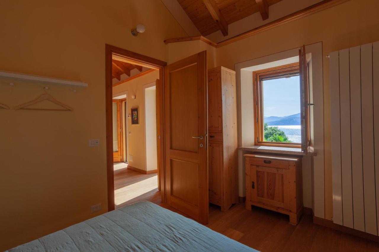 Casa Regalino Villa Oggebio Buitenkant foto